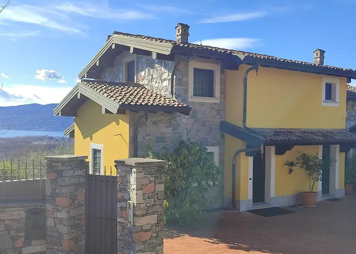 Dom wakacyjny Cardana By Interhome Besozzo